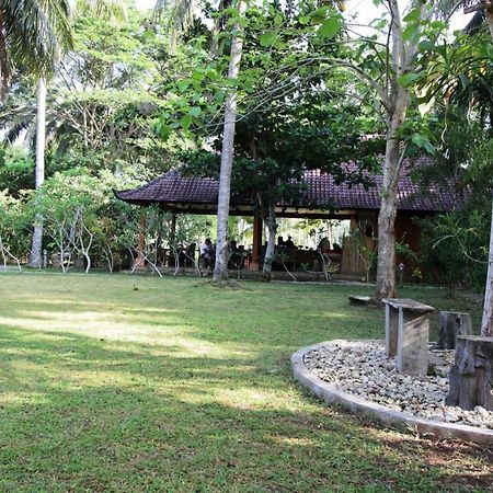 Ring Sameton Resort Hotel Ped Bagian luar foto
